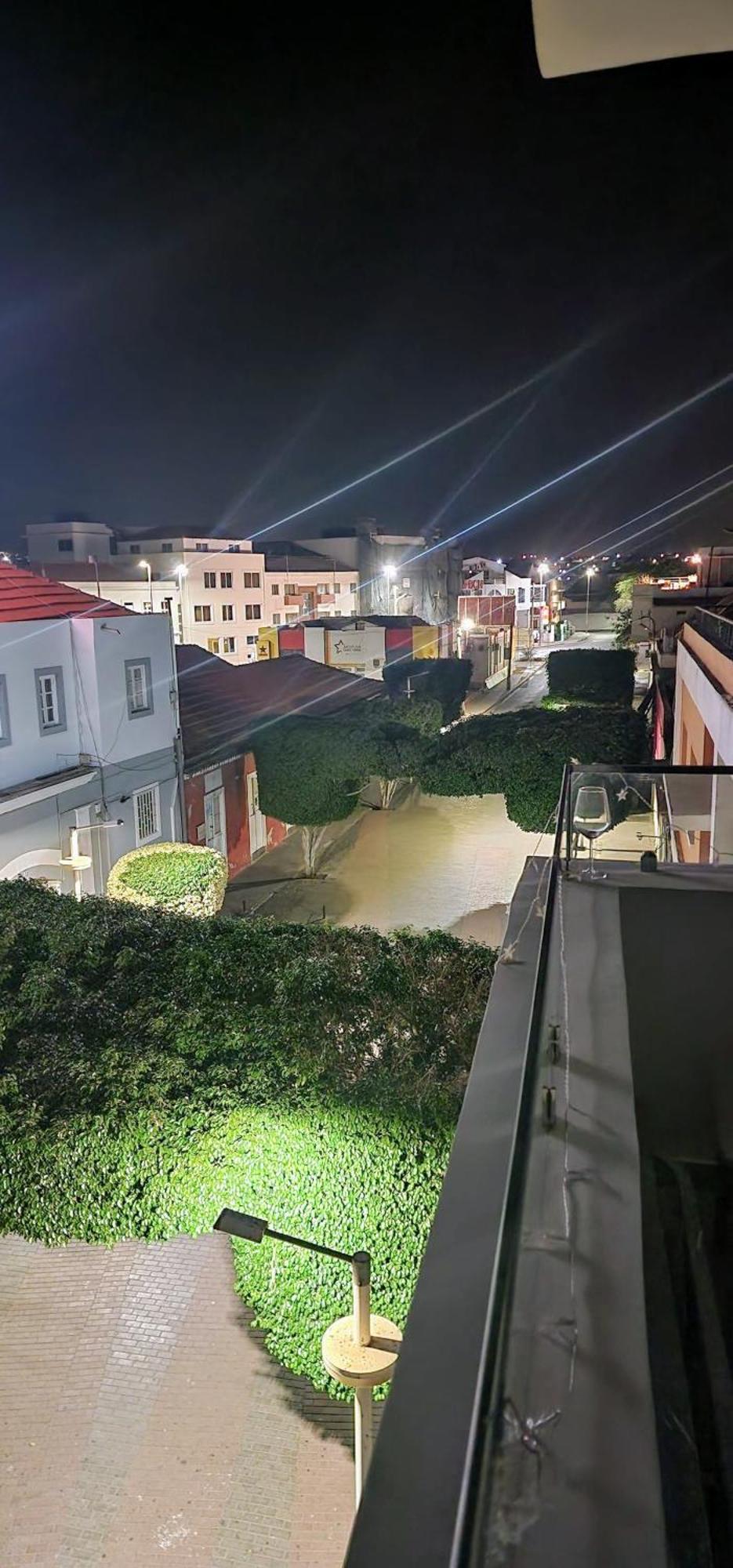 Flamingo Plateau 1A Apt On Rua Pedonal Praia Cape Verde Ngoại thất bức ảnh